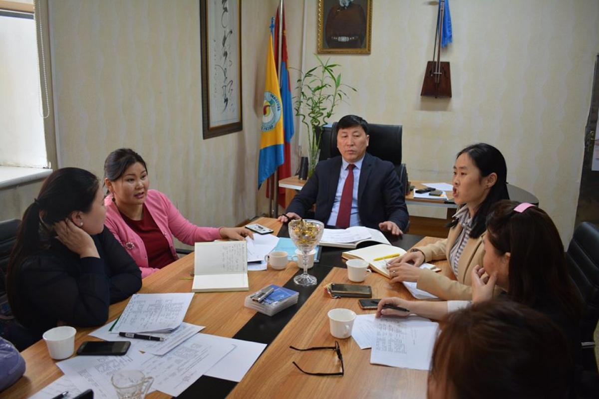 "Англи хэлтэй-Өмнөговь" дэд хөтөлбөр